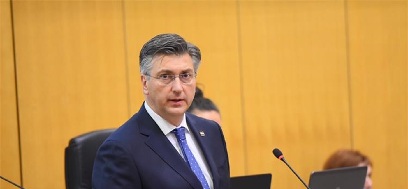 PM calls for solidarity, national unity